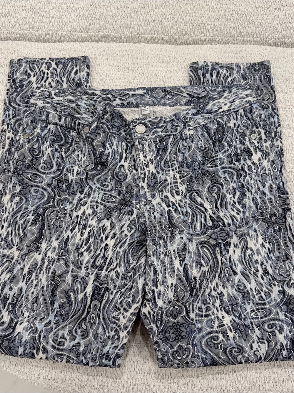 Cache Women's Blue Patterned Jeans - Picture 4 of 5